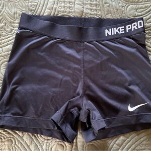 Size large Nike pro spandex.